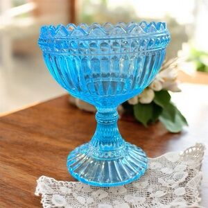 Vintage Iittala Marimekko Mariskooli blue glass pedestal bowl